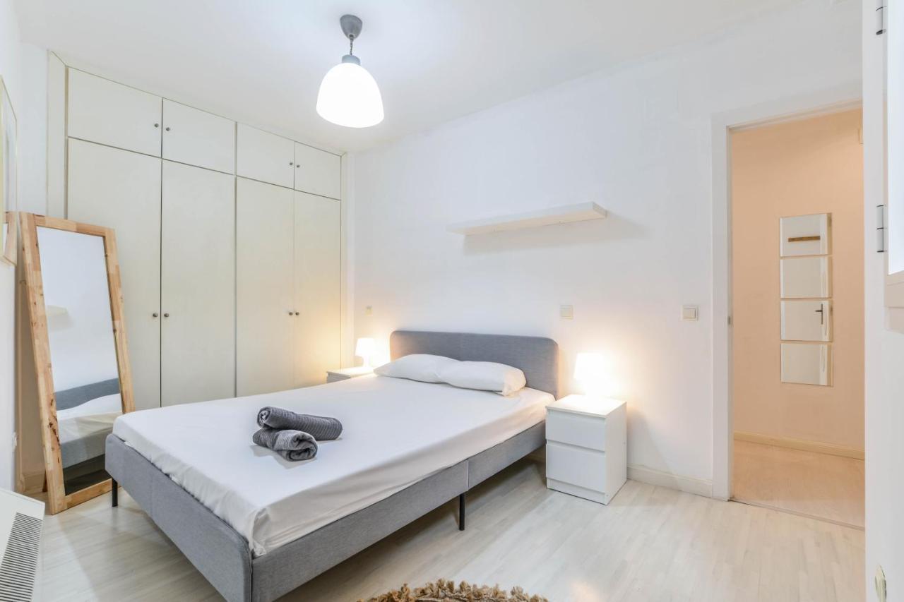 Apartamento En Cava Baja Apartment มาดริด ภายนอก รูปภาพ